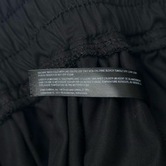 Free People Prima Shorts Black Tiered Ruffle Athletic Running Gym Size XS - Picture 15 of 16